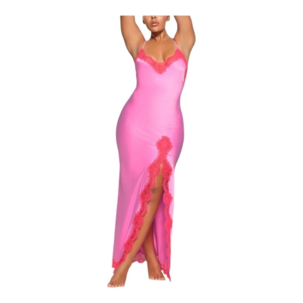 Skims‎ Woven Shine Lace Long Dress Neon Orchid